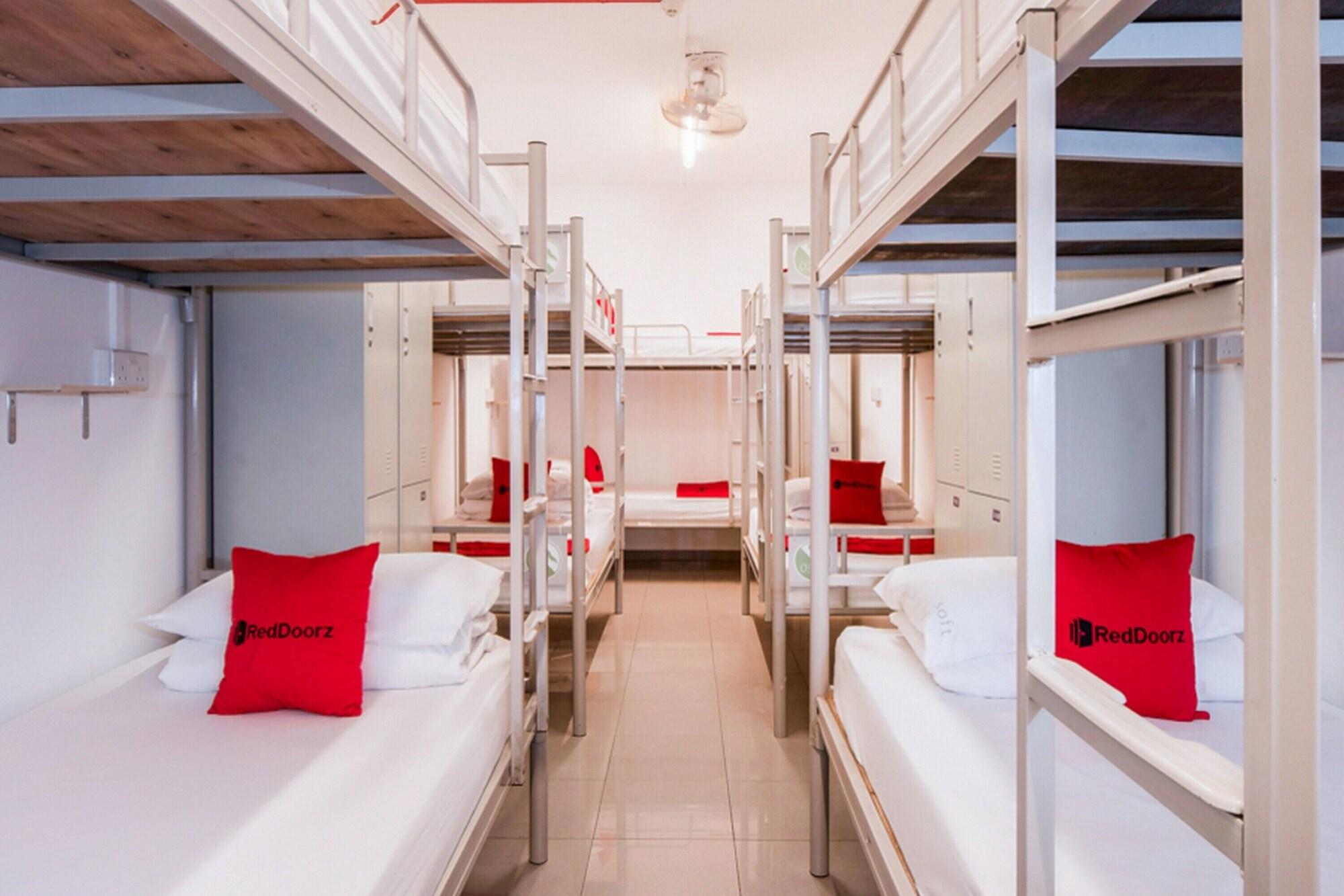 Reddoorz Hostel @ Kallang Mrt Σιγκαπούρη Εξωτερικό φωτογραφία