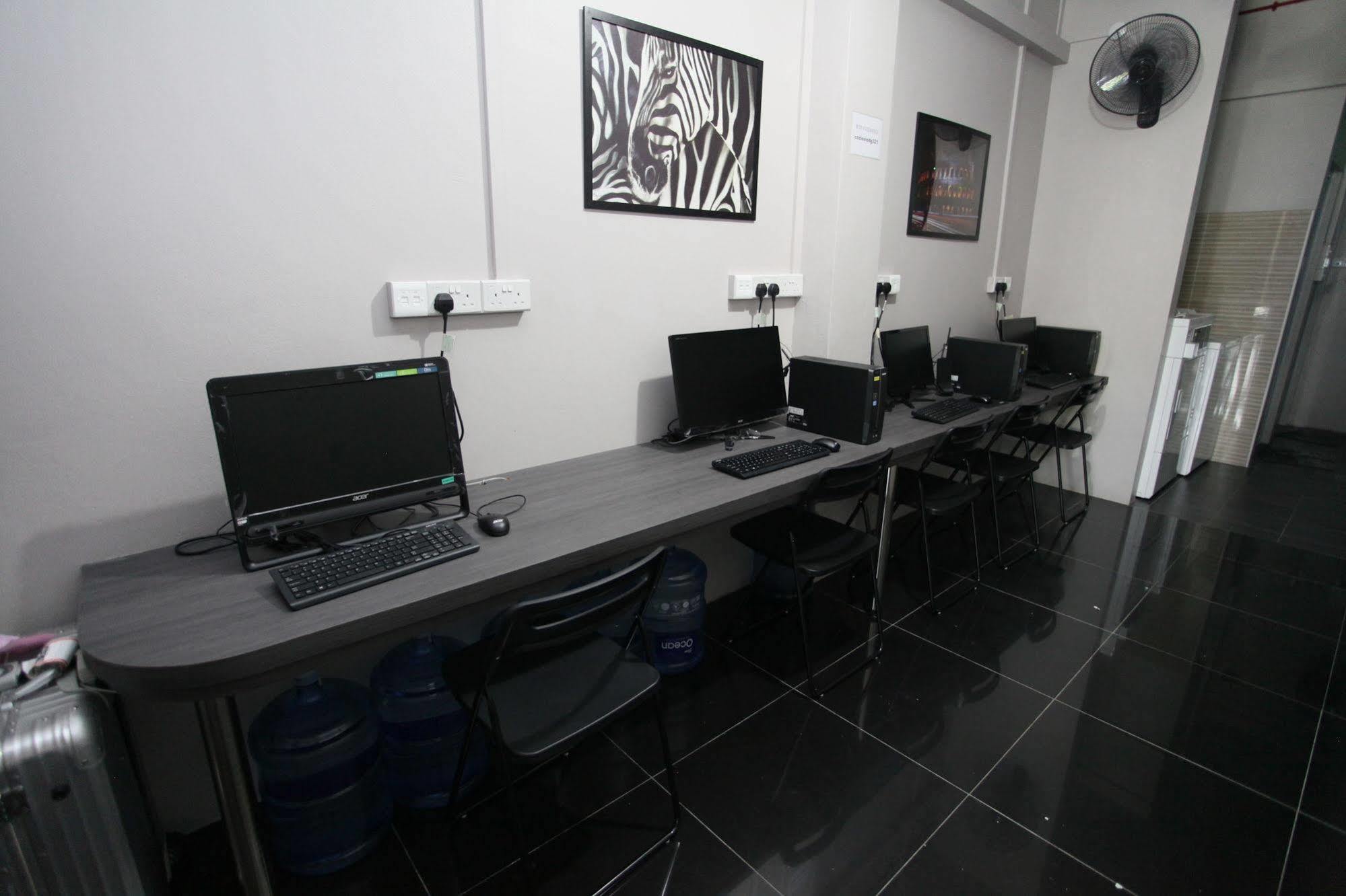 Reddoorz Hostel @ Kallang Mrt Σιγκαπούρη Εξωτερικό φωτογραφία